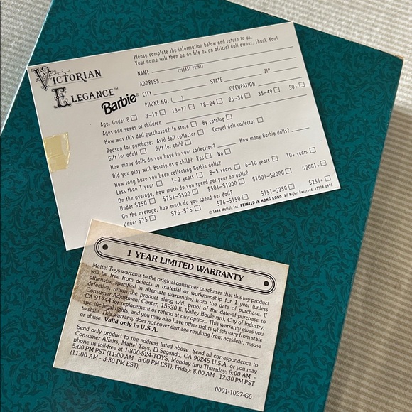 1994 Victoria Elegance Barbie - Picture 4 of 13